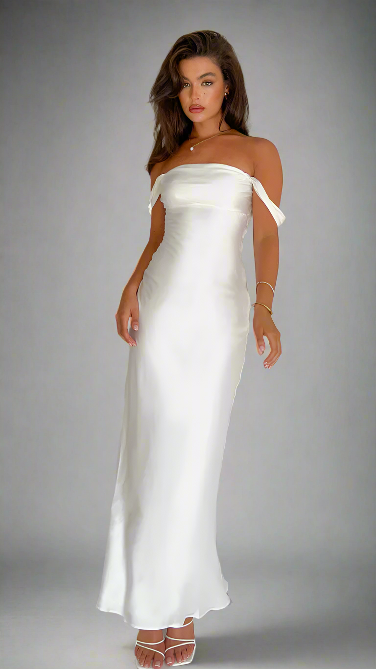 Mia Maxi Dress